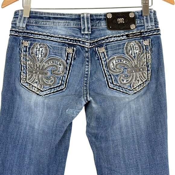 Miss Me Easy Bootcut Jeans 26 Fleur-De-Lis Embellished Ripped Patch Grunge - Picture 8 of 14